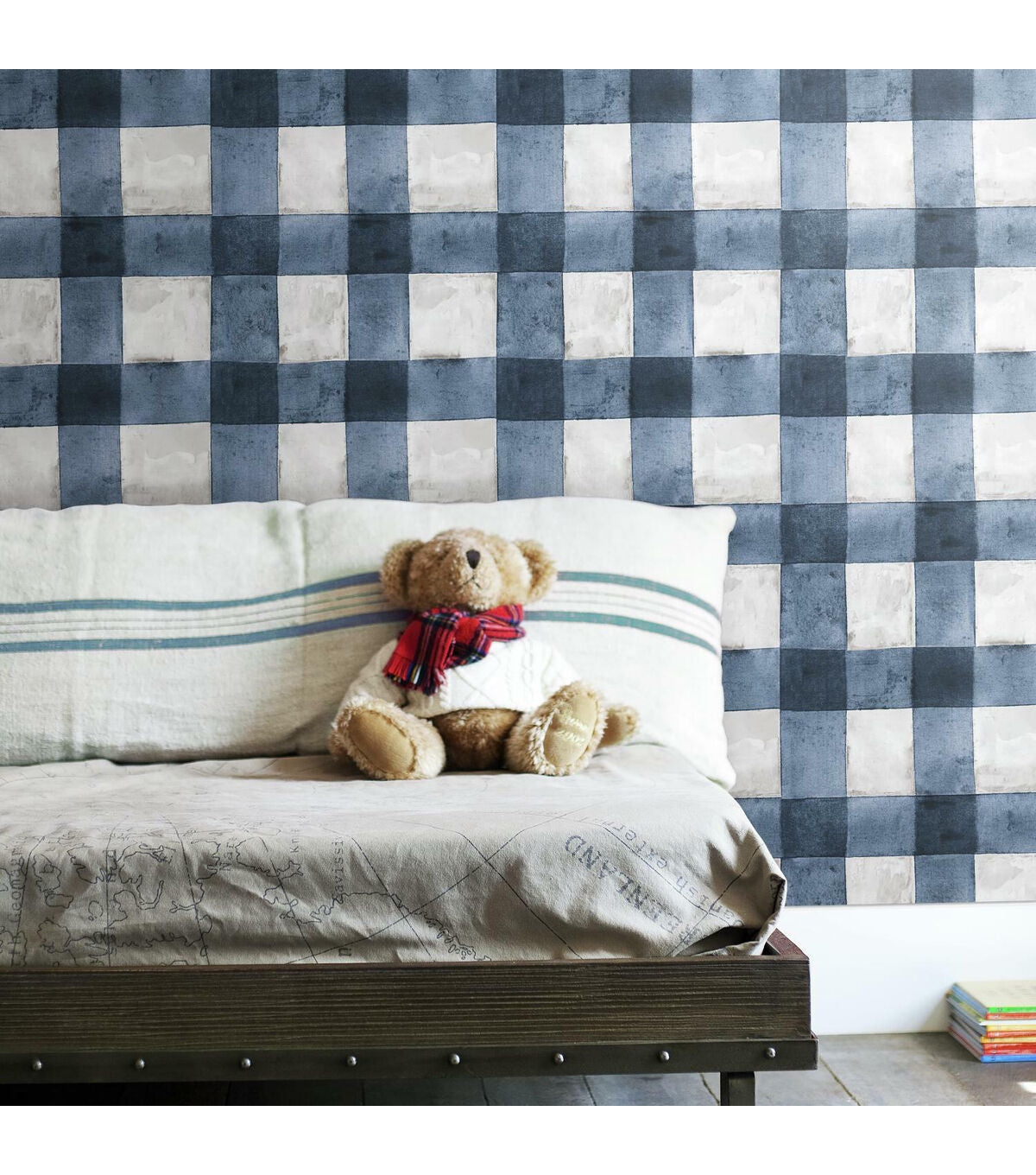 RoomMates Buffalo Plaid Peelable Wallpaper