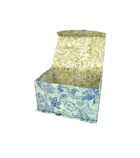 8 Navy Exotic Elegance Fliptop Box by Hudson 43