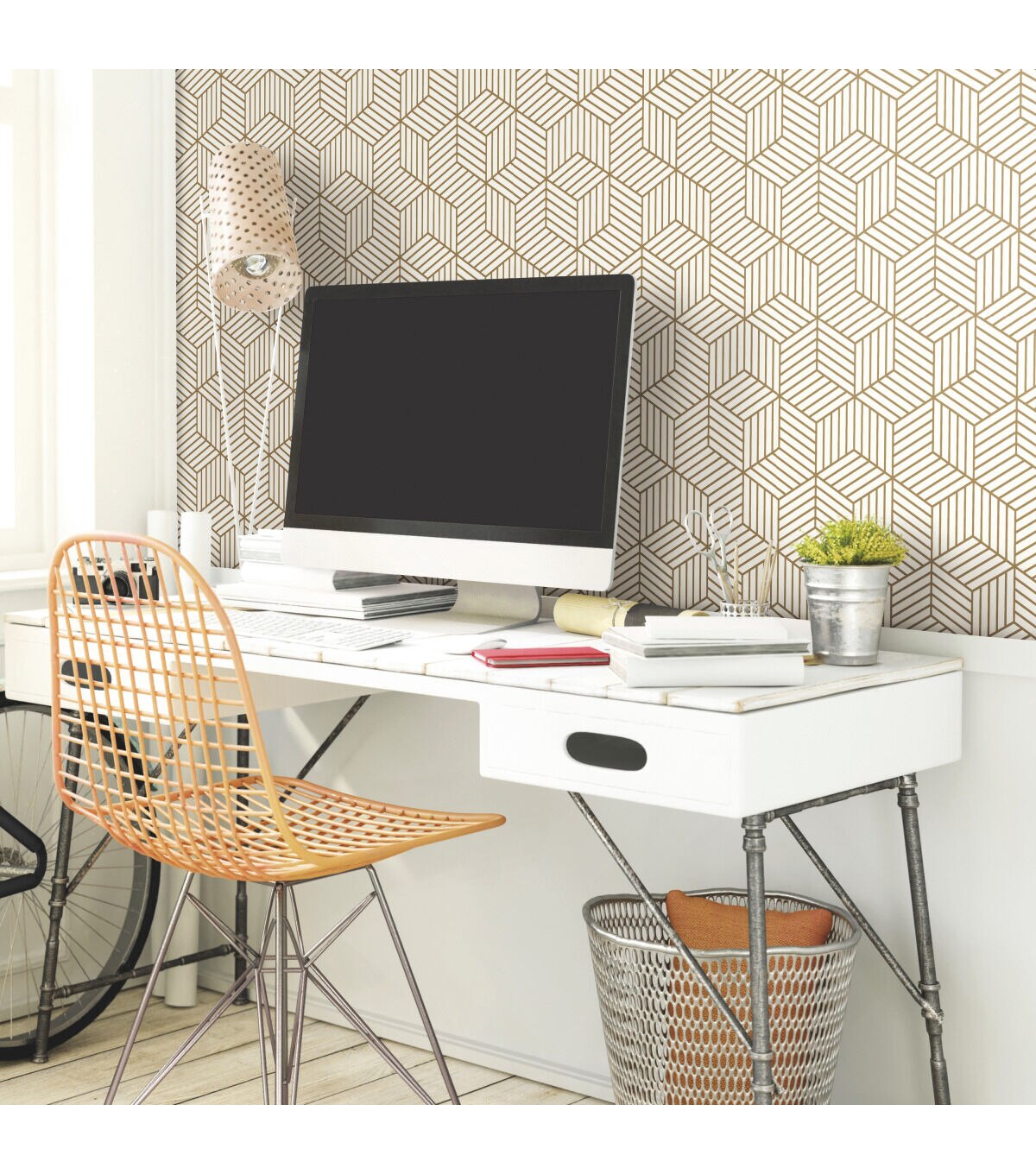 RoomMates Wallpaper White & Gold Hexagon