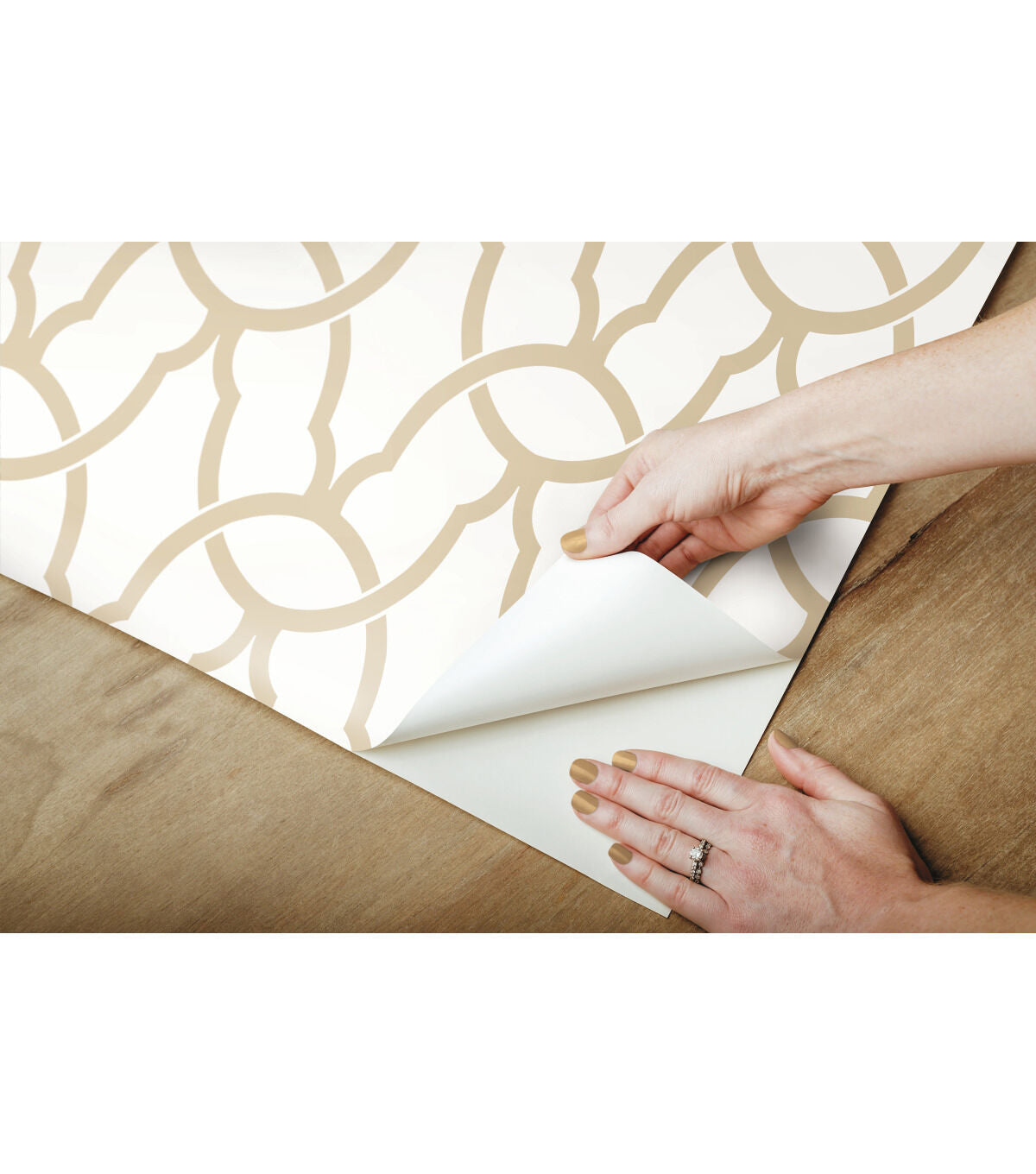RoomMates Wallpaper Gold Trellis