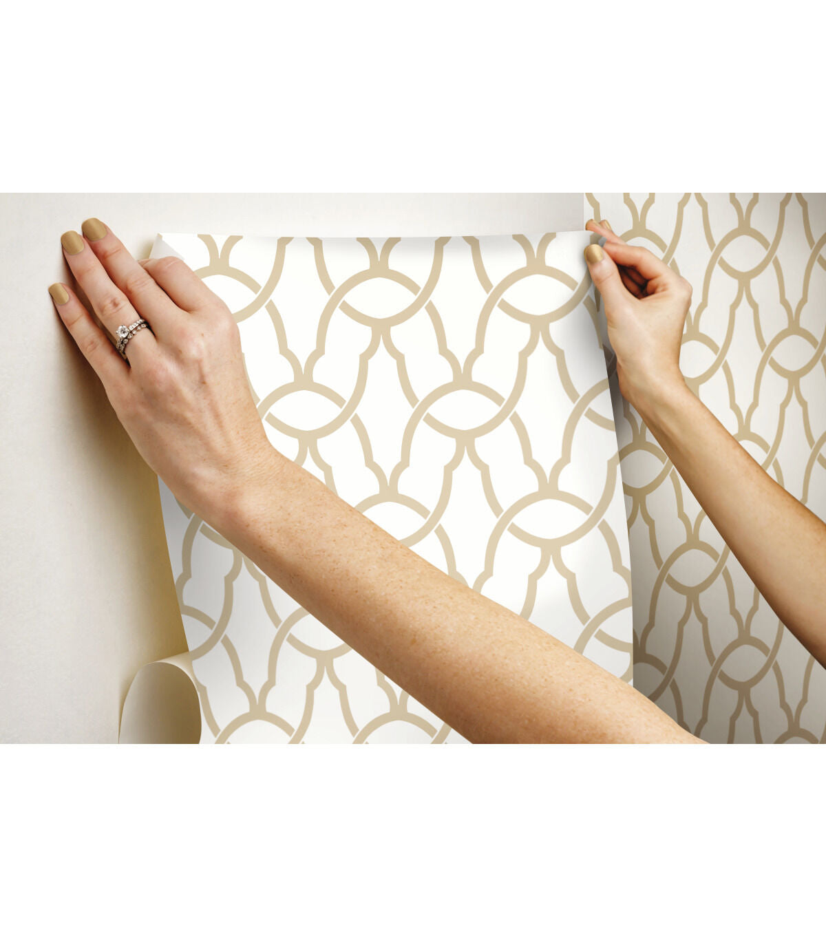 RoomMates Wallpaper Gold Trellis
