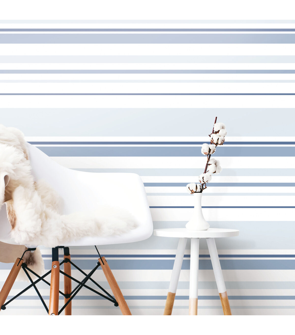RoomMates Wallpaper Blue Stripes